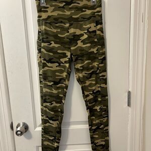 Shosho Camo leggings